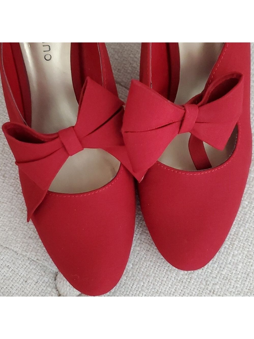 Ann Marino Red Heels Size 8.5
